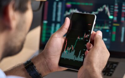 5 powerful Warren Buffett lessons that could benefit ordinary investors
